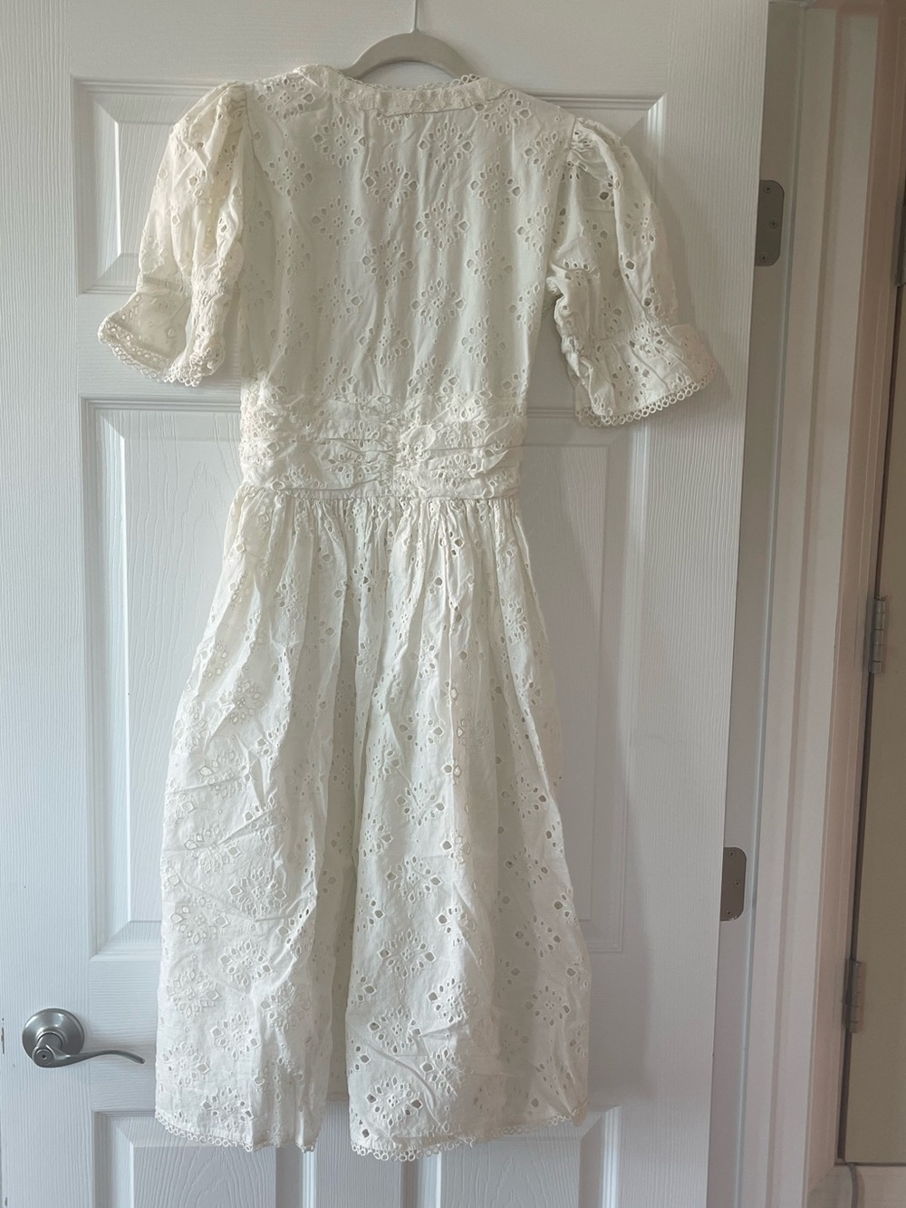 House of Harlow 1960 Cream Eyelet Midi Dress - Picture 5 of 5